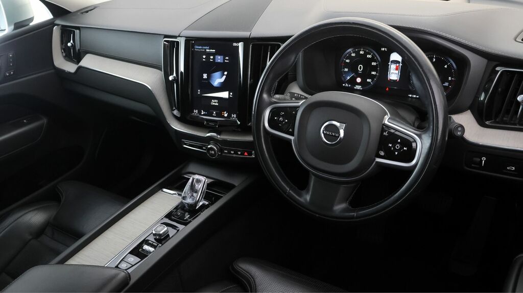 Volvo XC60 2.0 B5p 250 R Design Geartronic Silver #8