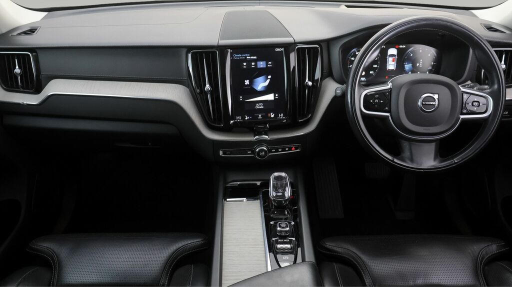 Volvo XC60 2.0 B5p 250 R Design Geartronic Silver #11