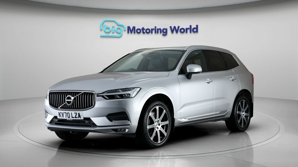 Volvo XC60 Inscription Pro Silver #2