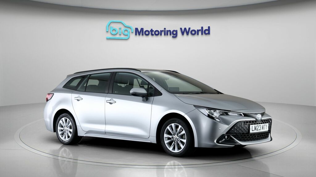 Toyota Corolla Icon Silver