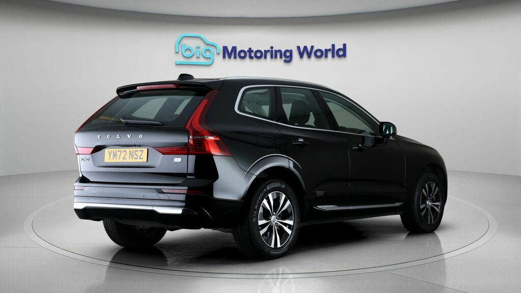 Volvo XC60 B5 247Bhp Plus Dark Awd Mild Hybrid - Ha Black #7