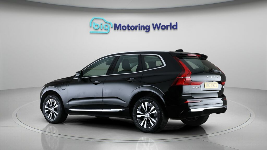 Volvo XC60 Core Black #5
