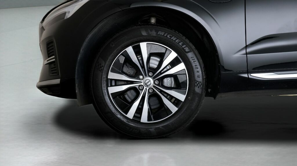Volvo XC60 B5 247Bhp Plus Dark Awd Mild Hybrid - Ha Black #17