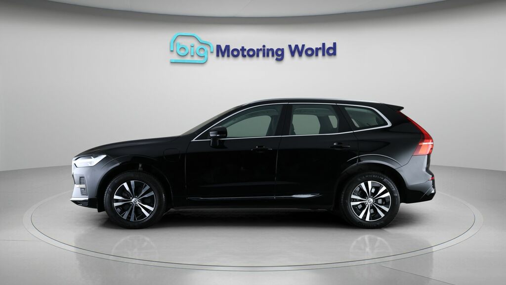 Volvo XC60 Core Black #4