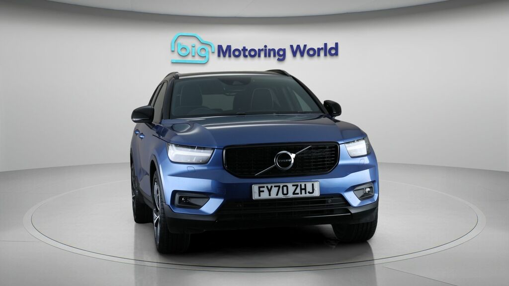 Volvo XC40 R-design Pro Blue #2