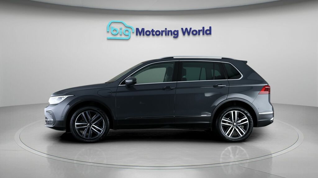 Volkswagen Tiguan Tiguan Elegance Tsi Phev Silver #4