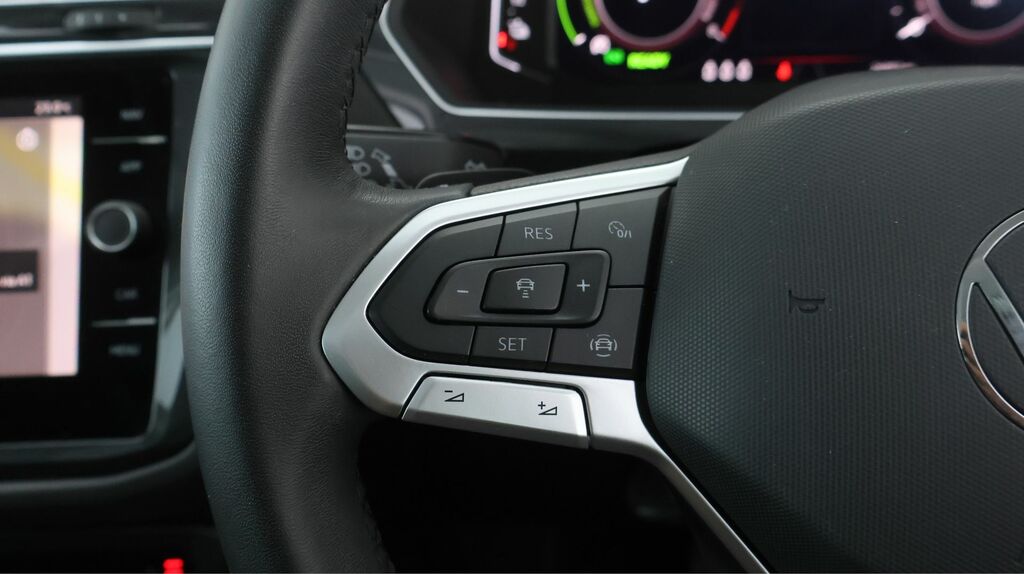 Volkswagen Tiguan Tiguan Elegance Tsi Phev Silver #21