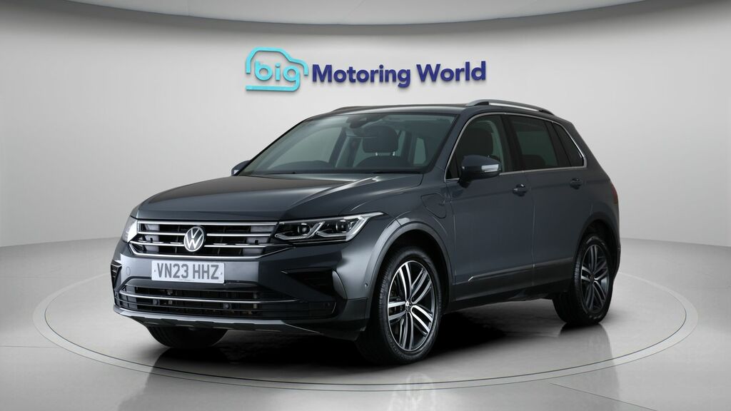 Volkswagen Tiguan Tiguan Elegance Tsi Phev Silver #3
