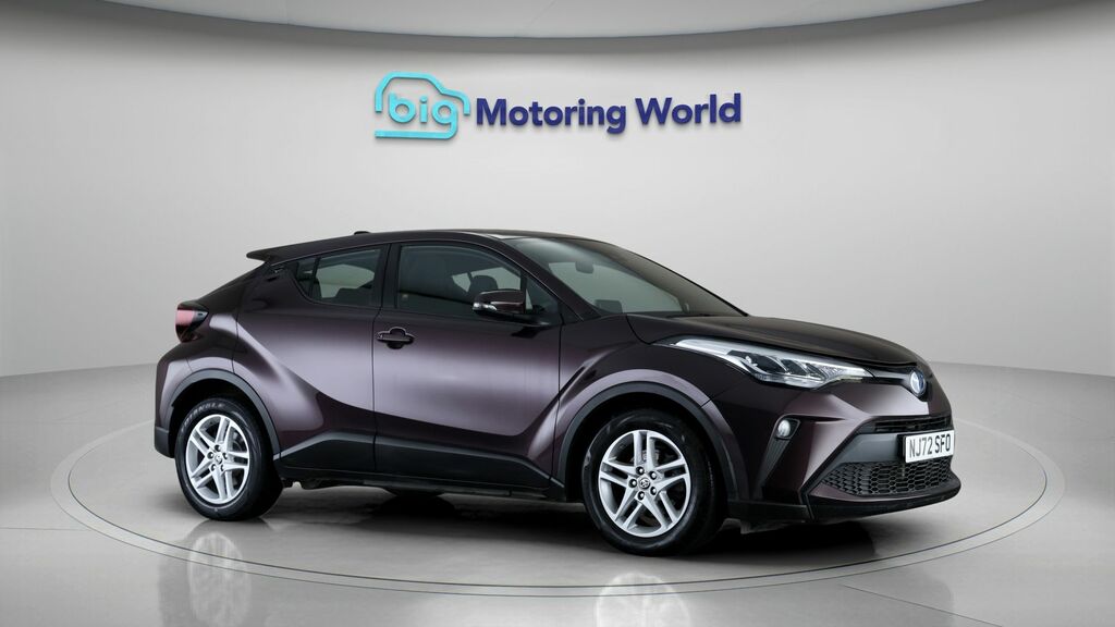 Toyota C-Hr Icon Purple