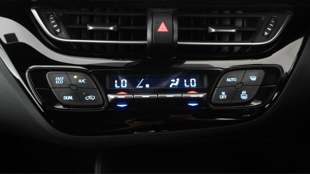 Toyota C-Hr 1.8 Hybrid Design Cvt Hatchback #11