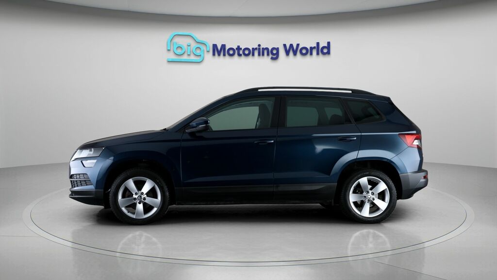 Skoda Karoq Se Blue #4
