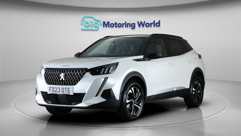 Peugeot 2008 Gt White #3