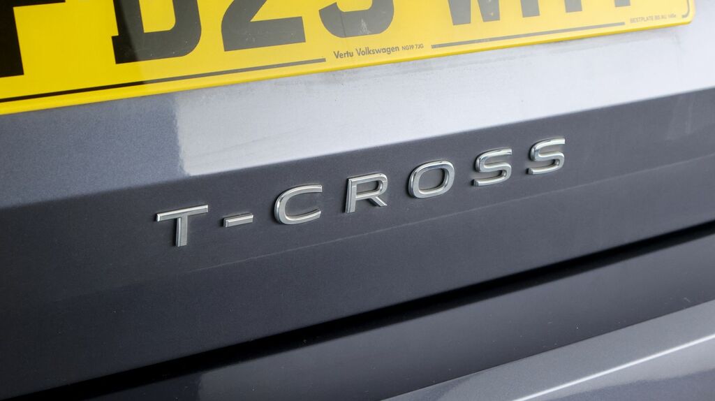 Volkswagen T-Cross 1.0 Tsi 95Ps Black Edition Hatchback Blue #20
