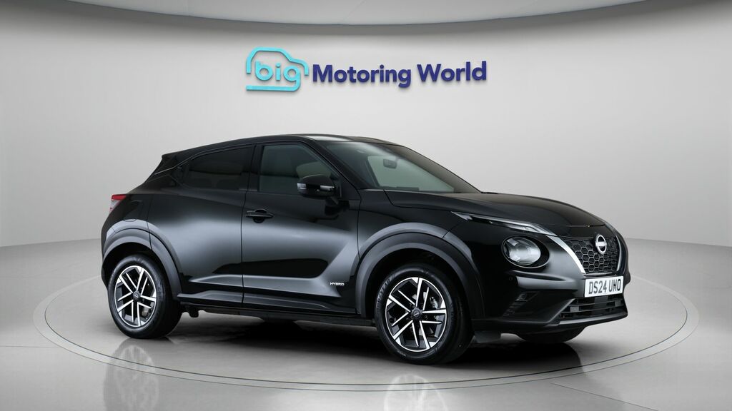 Nissan Juke N-connecta Black