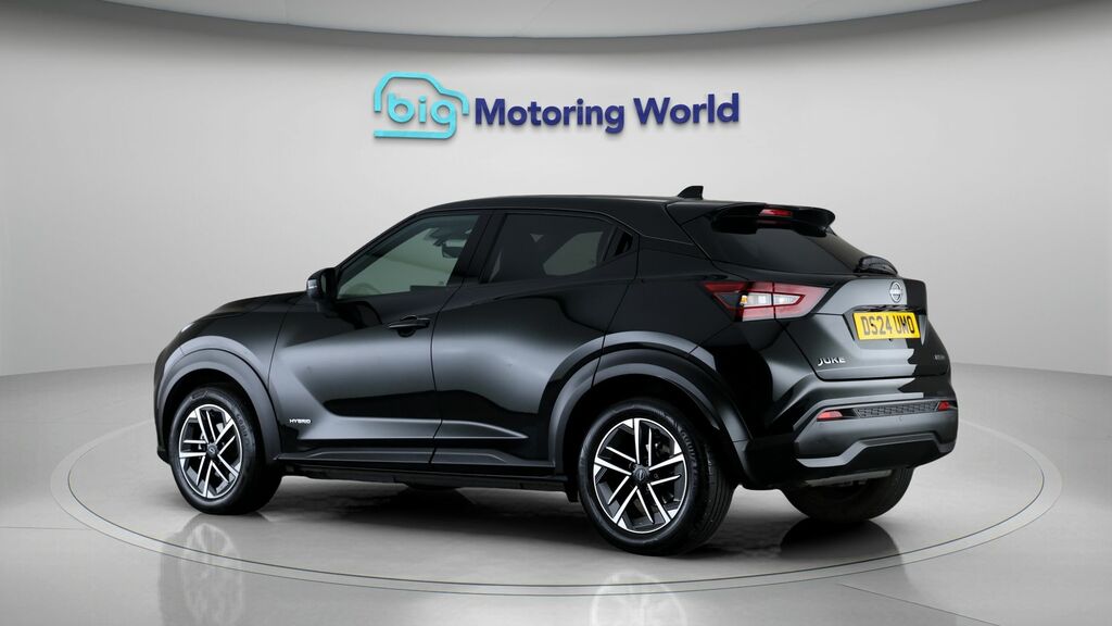 Nissan Juke N-connecta Black #5