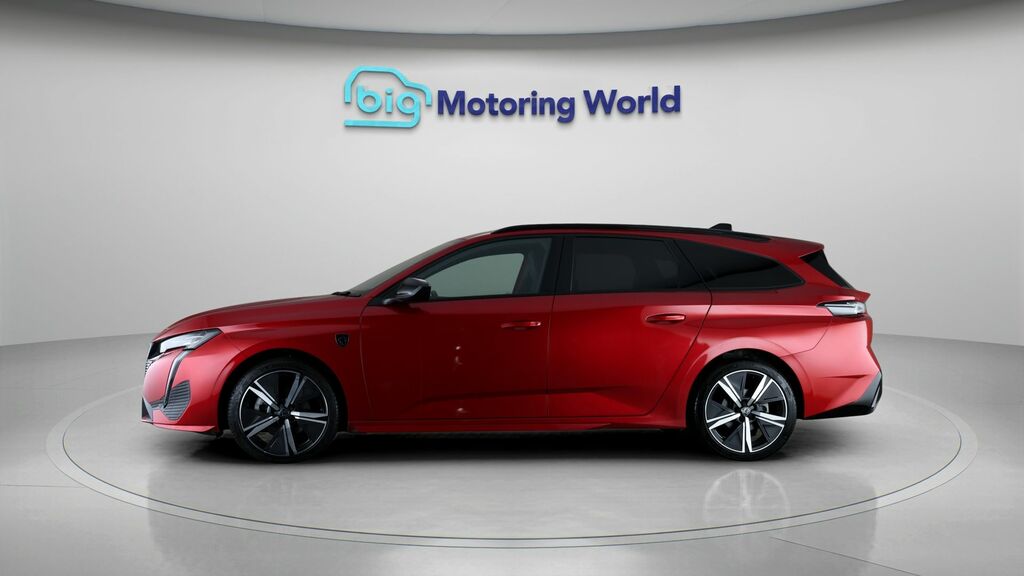 Peugeot 308 SW Gt Red #4
