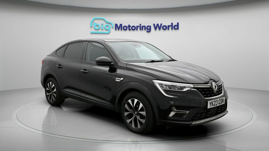 Renault Arkana Evolution Black