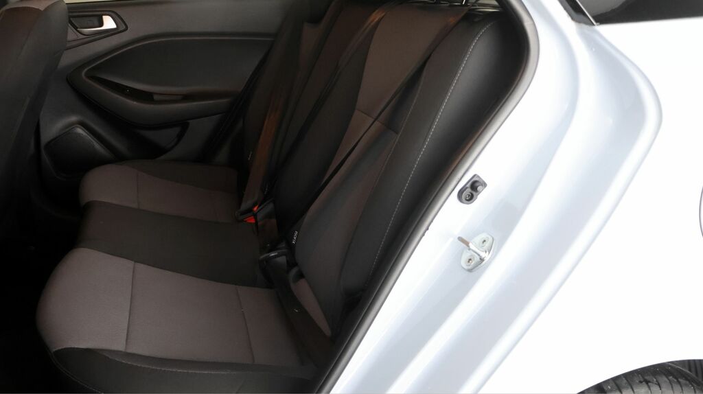 Hyundai I20 1.0 T-gdi Gpf Play Hatchback Eu White #16
