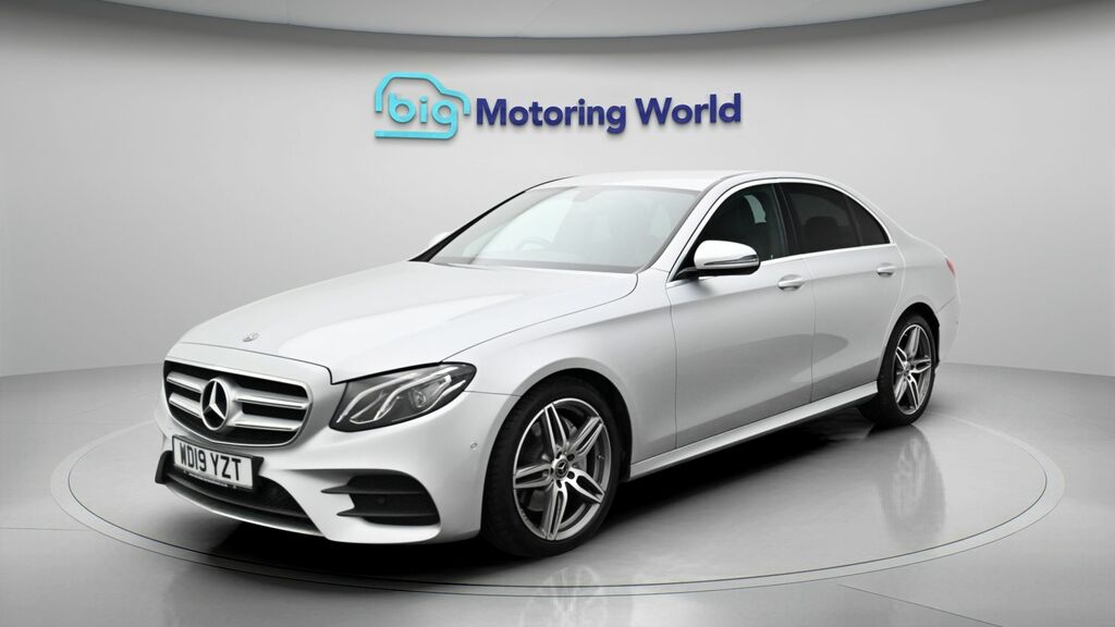 Mercedes-Benz E Class Amg Line Silver #3