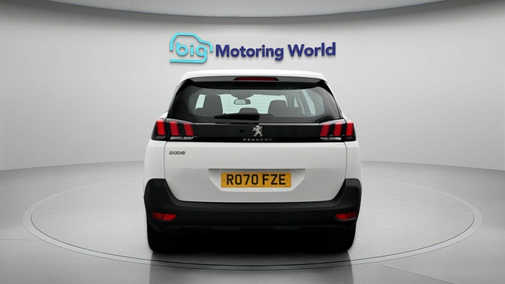 Peugeot 5008 Active White #6