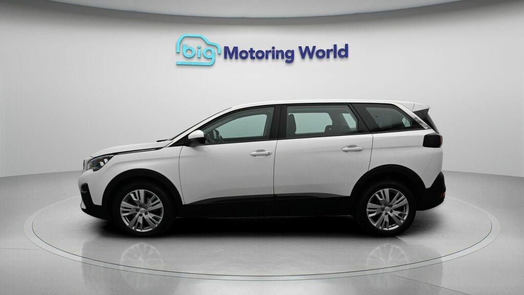 Peugeot 5008 Active White #4