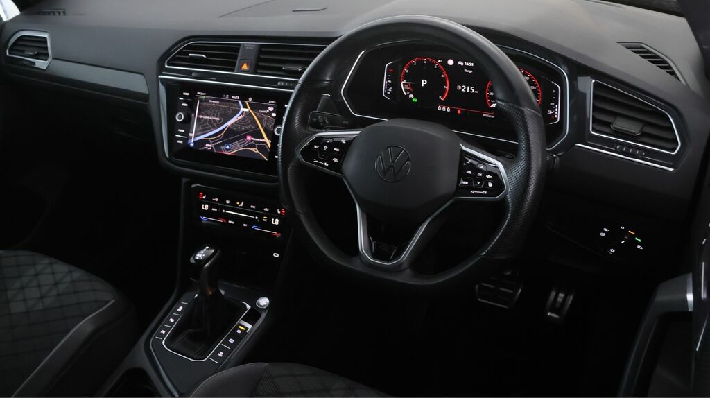 Volkswagen Tiguan 2.0 Tdi 150Ps Elegance Scr 4Motion Dsg Blue #9
