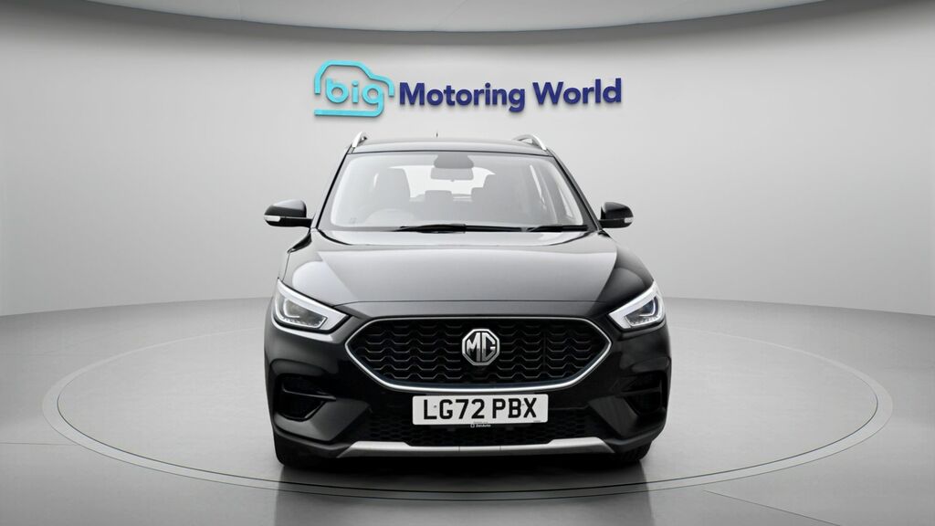 MG ZS Excite Black #2