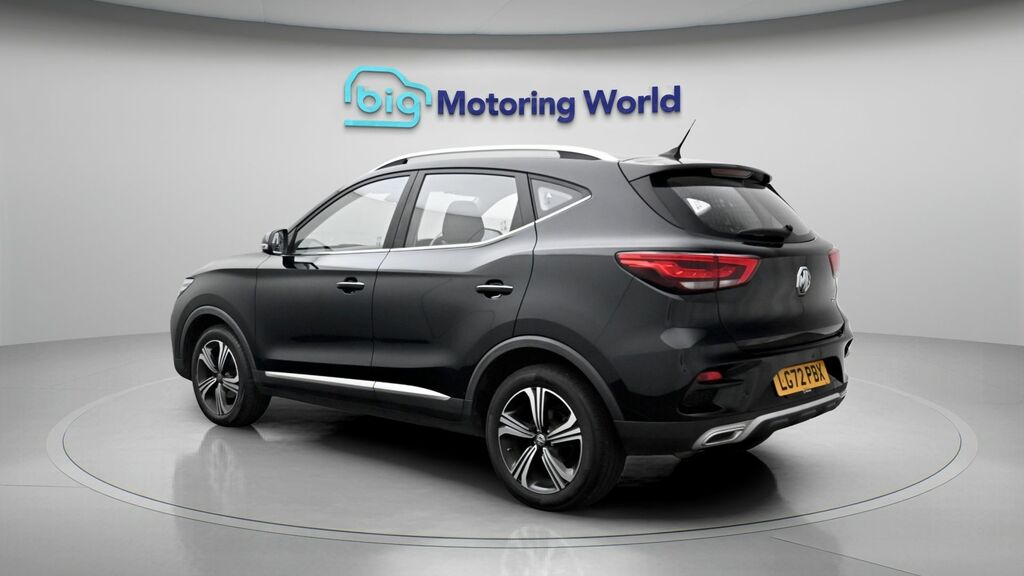 MG ZS Excite Black #5