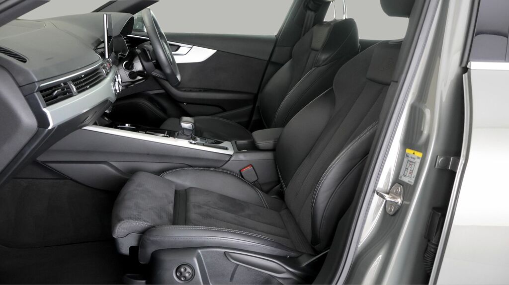 Audi A4 2.0 Tfsi 35 S Line Saloon S Tronic Euro Black #13
