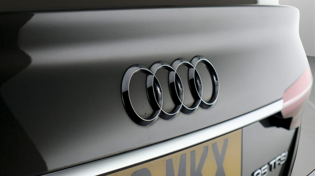 Audi A4 2.0 Tfsi 35 S Line Saloon S Tronic Euro Black #19