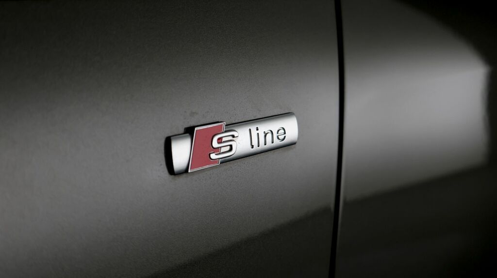 Audi A4 2.0 Tfsi 35 S Line Saloon S Tronic Euro Black #21