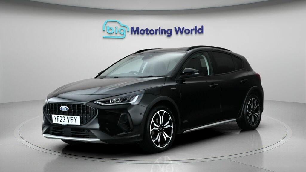 Ford Focus Active X Black #3