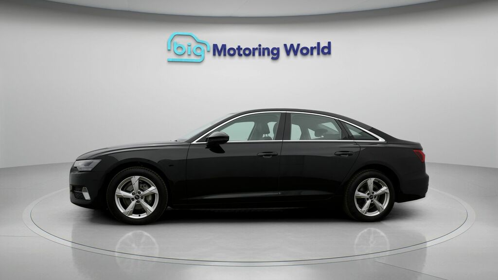 Audi A6 Saloon Sport RJ22NUO Black #4