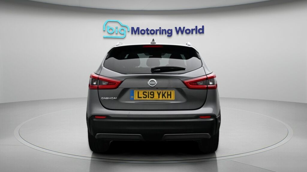 Nissan Qashqai Tekna Grey #6