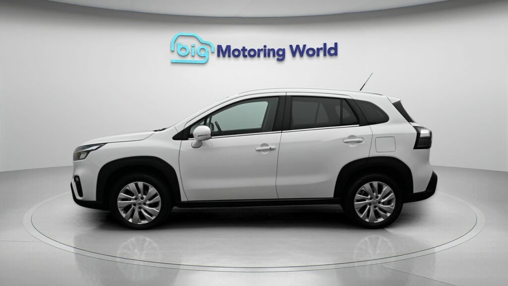 Suzuki S Cross Motion White #4