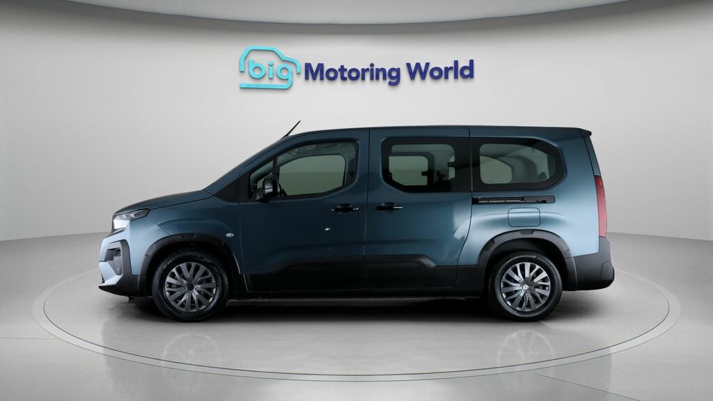 Peugeot e-Rifter Allure Blue #4