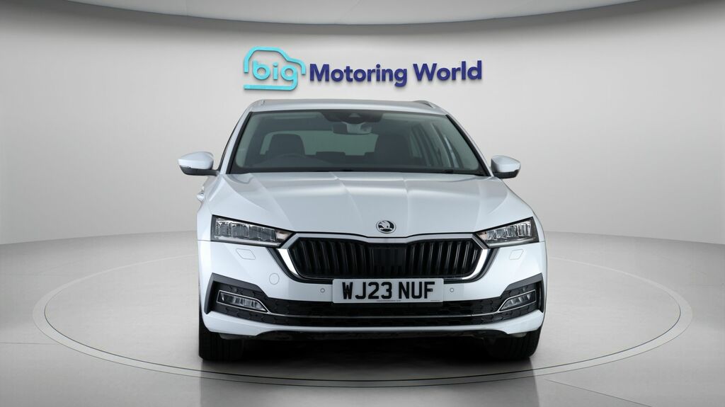 Skoda Octavia Se L White #2