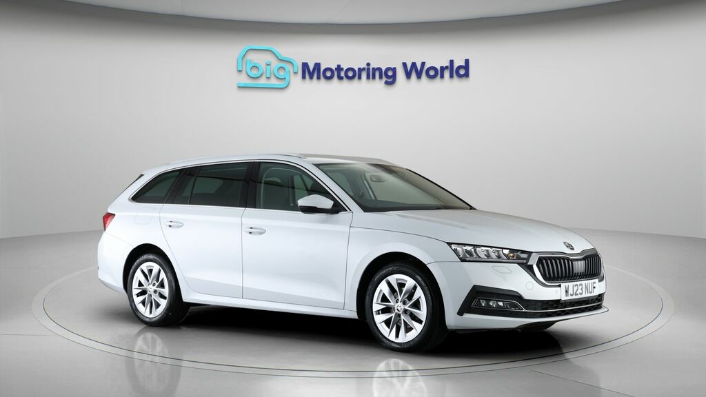 Skoda Octavia Se L White