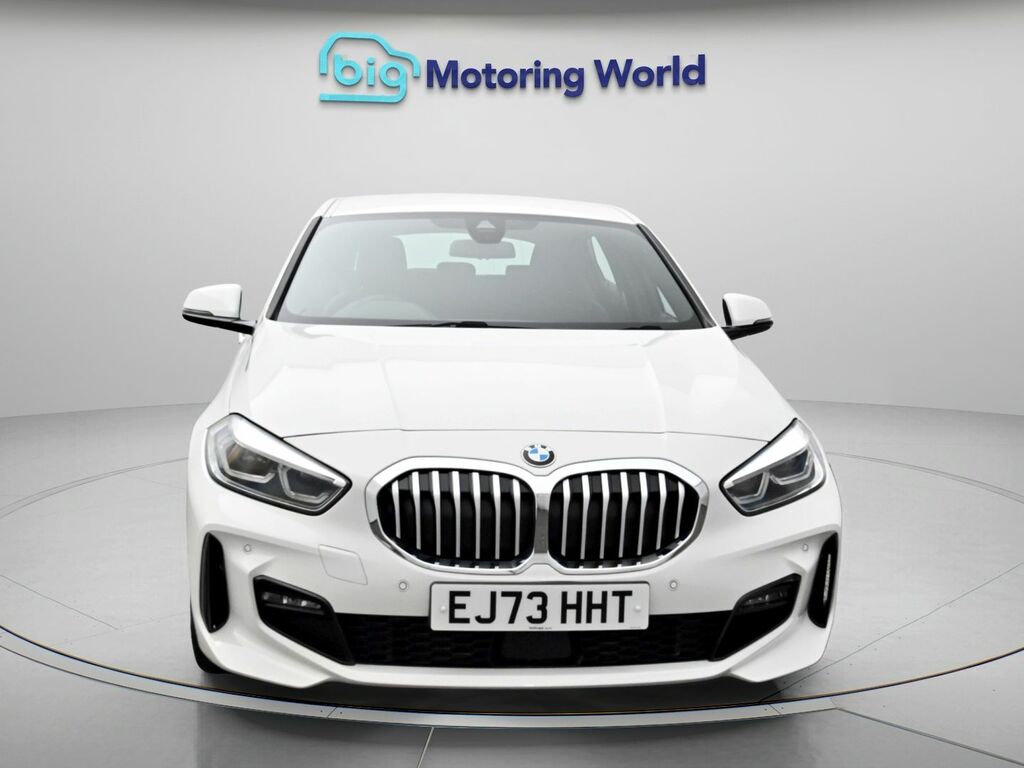 BMW 1 Series M Sport White #2
