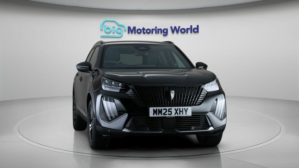 Peugeot 2008 Gt Black #2
