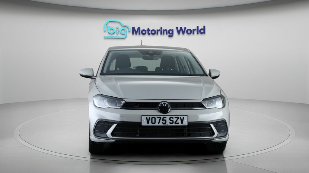 Volkswagen Polo Life Grey #2