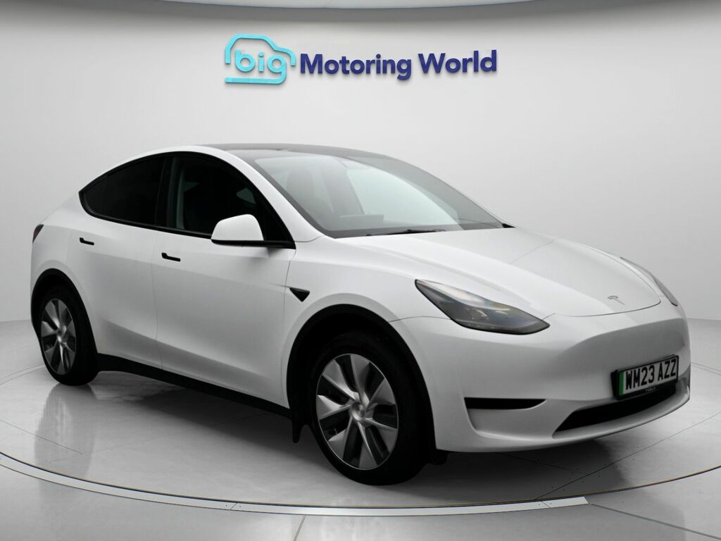Tesla Model Y Y Model Y Rwd White