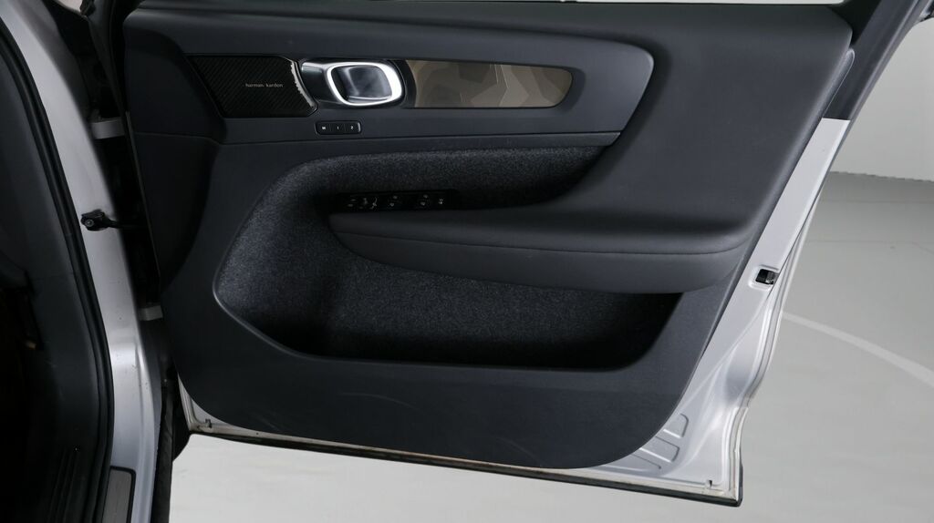 Volvo C40 Twin Motor Recharge Pro Glass Roof, 360 Camera, B Silver #14