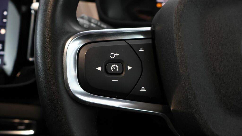 Volvo C40 Twin Motor Recharge Pro Glass Roof, 360 Camera, B Silver #23