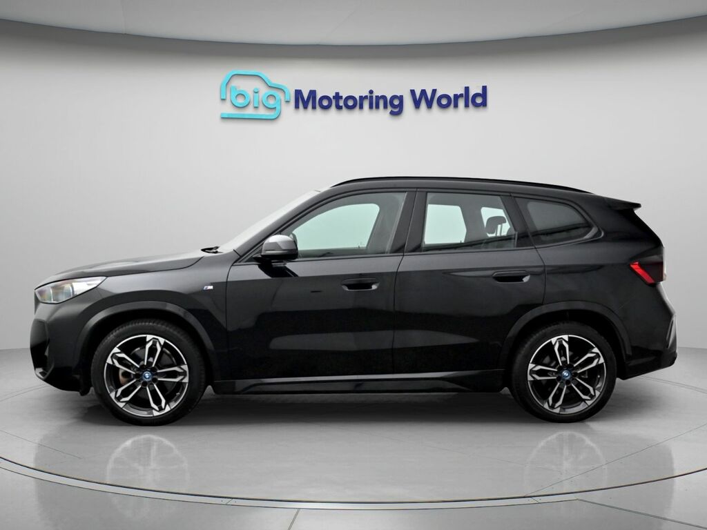 BMW iX1 M Sport Black #4