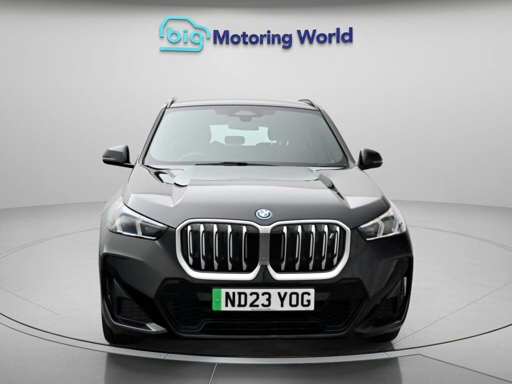 BMW iX1 M Sport Black #2
