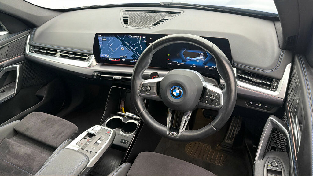 BMW iX1 230Kw Xdrive30 M Sport 65Kwh 2023 Silver #9