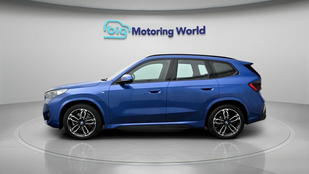 BMW iX1 M Sport Blue #4