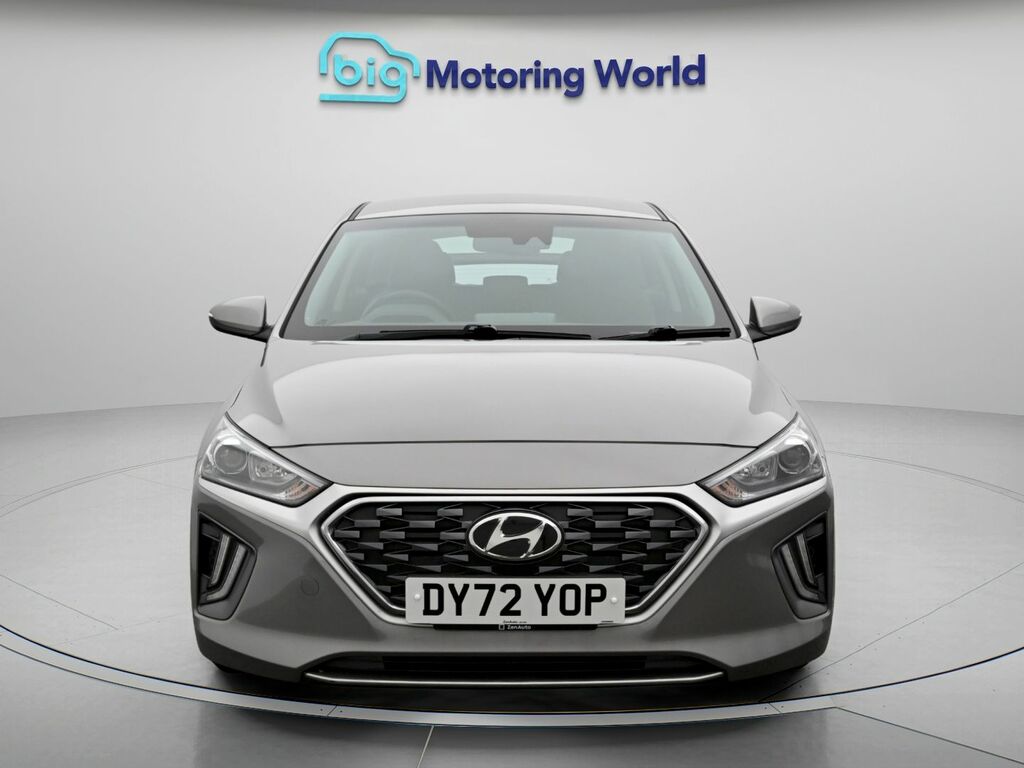 Hyundai Ioniq Se Connect Grey #2
