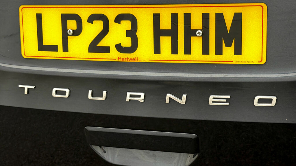Ford Grand Tourneo Connect 2L Titanium Red #21